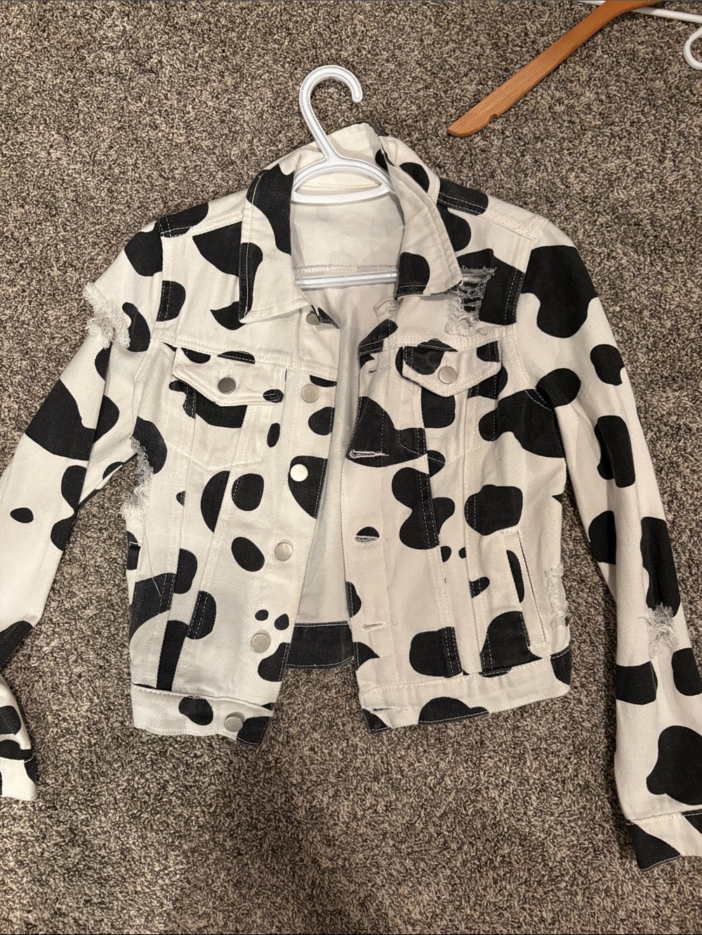 Xs distressed Black and White Cow-Print Denim Jacket